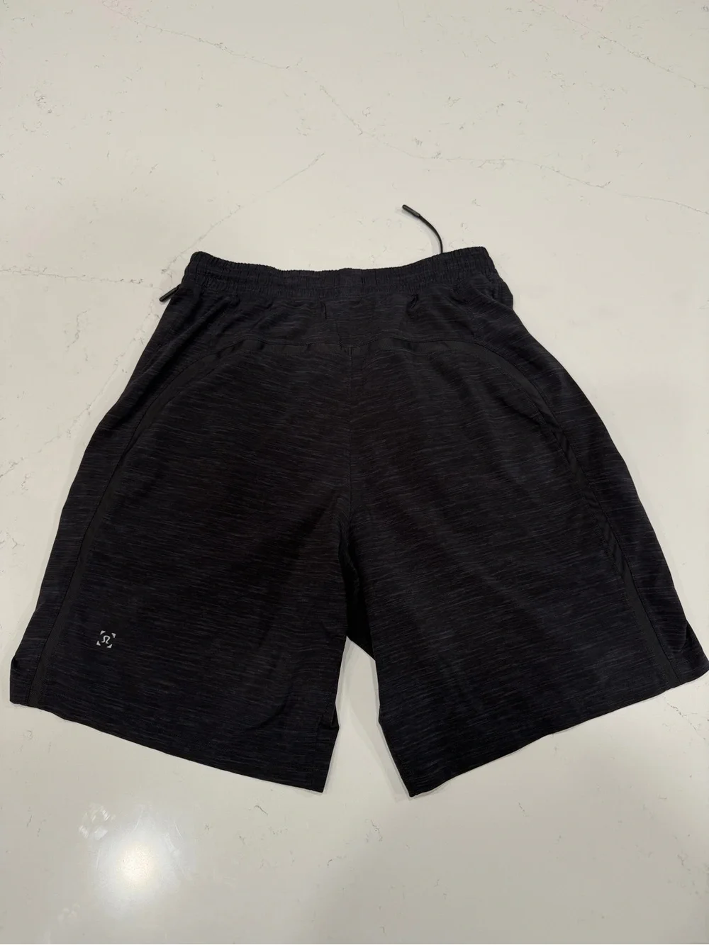 lululemon athletica Men's Black Heather Pace Breaker 9” Shorts - Medium